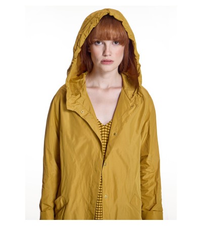 Parka oliva Alba Conde 3