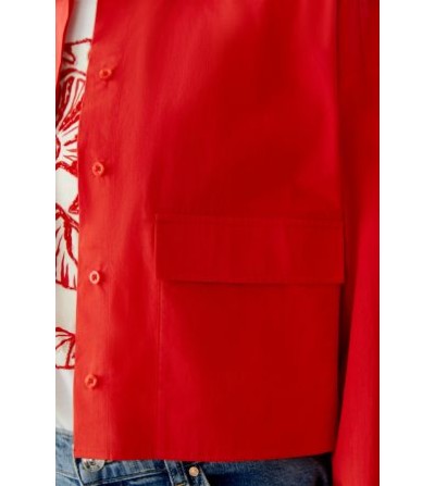 Chaqueta roja Oui portada