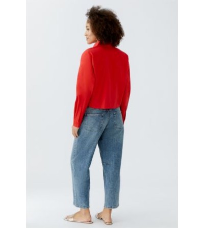Chaqueta roja Oui portada