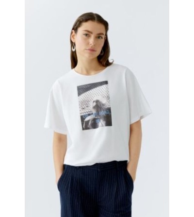 Camiseta On the Road blanca Oui portada