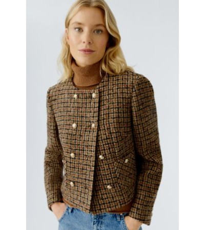 Chaqueta Chanel camel Oui portada