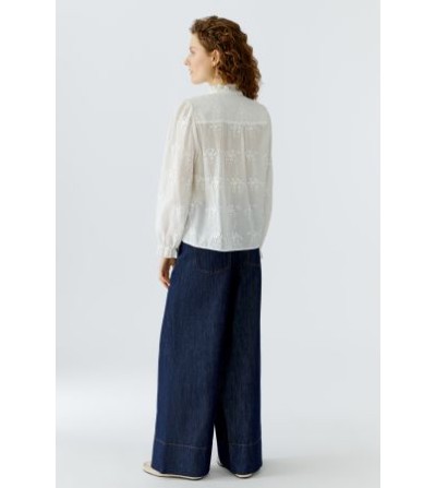 Blusa romántica cruda Oui detalle manga