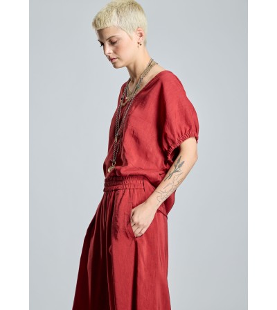 Blusa teja fluida AC by Alba Conde con modelo