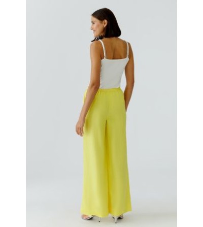 Pantalones lino amarillo Oui portada
