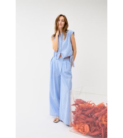 Blusa sm rayas azul Oui portada