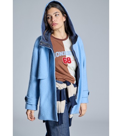 Chaquetón azul AC by Alba Conde portada