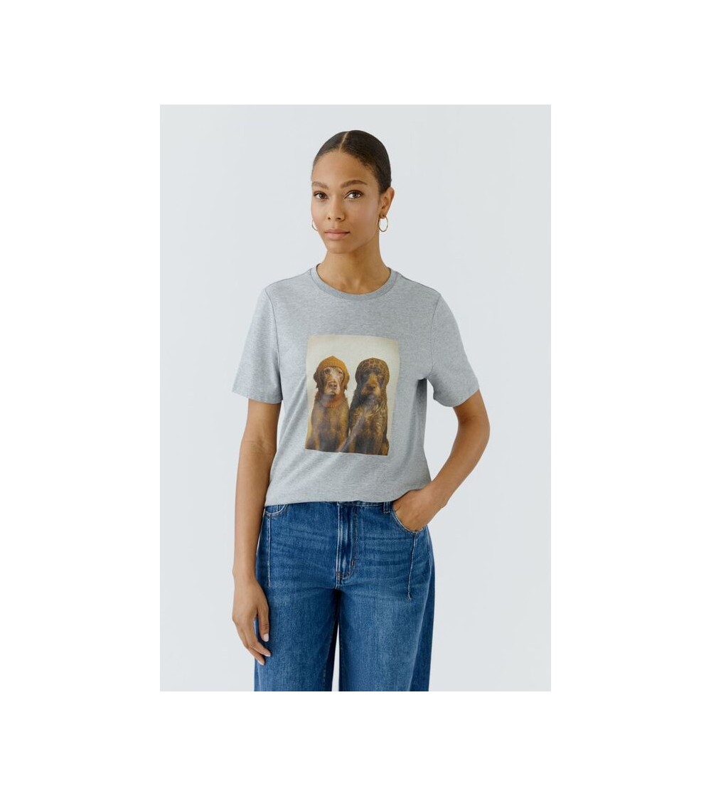 Camiseta perros gris Oui portada
